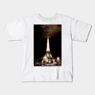 Eiffel Tower at night Kids T-Shirt